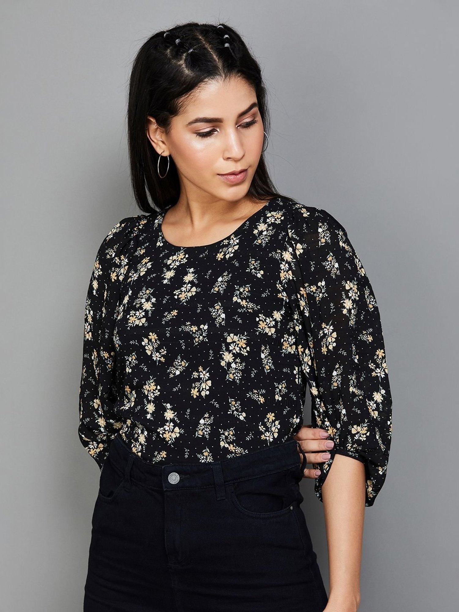 Ginger by Lifestyle Black Floral Print Top