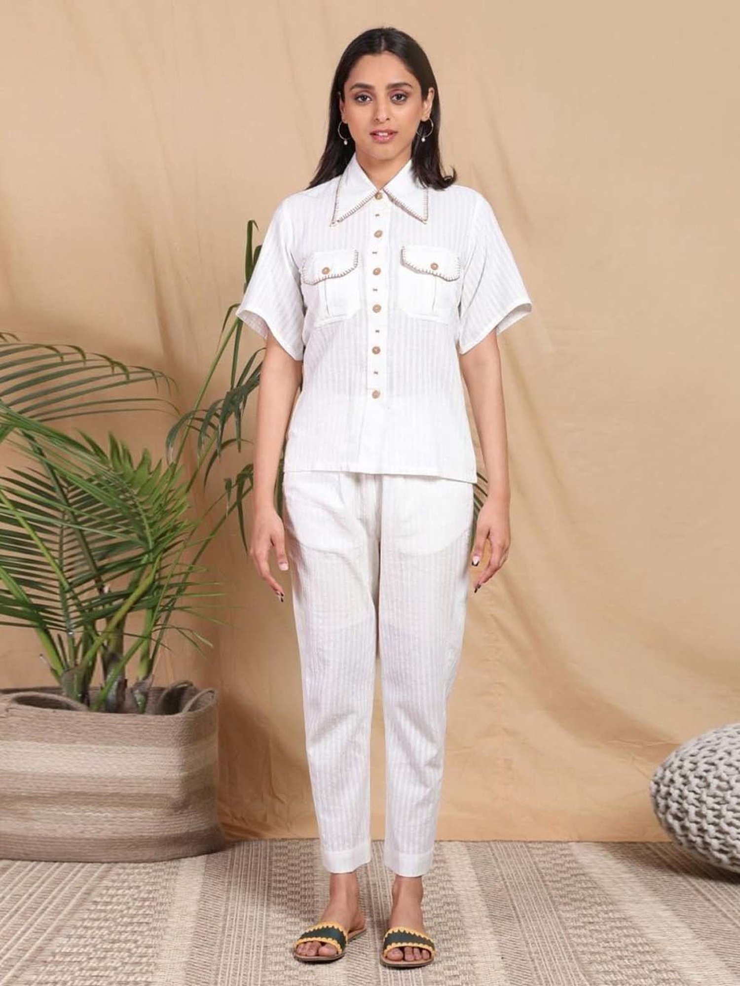 Mushio White Prem Handwoven Cotton Shirt