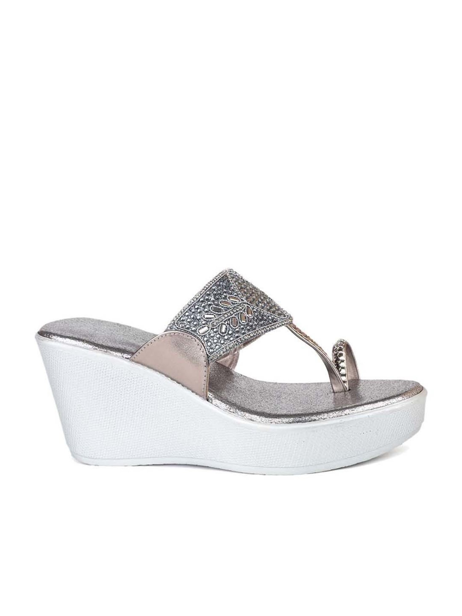 Inc 5 Women's Gun Metal Toe Ring Wedges