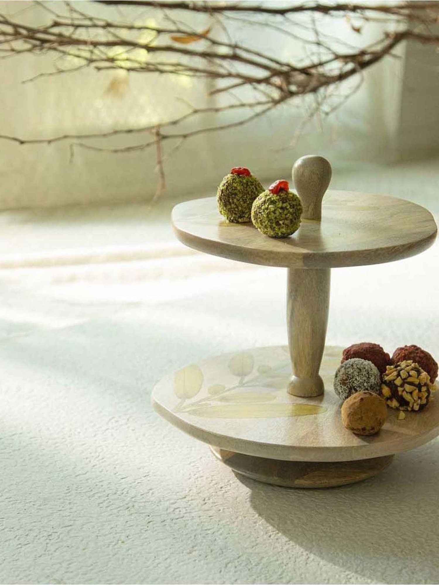 2ct Tiered Tray White - Bullseye's Playground™