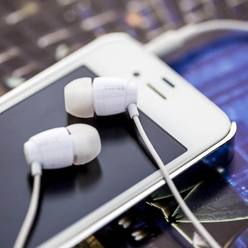 Edifier P210 In-Ear Headphones with Mic For Mobile Headset - Red