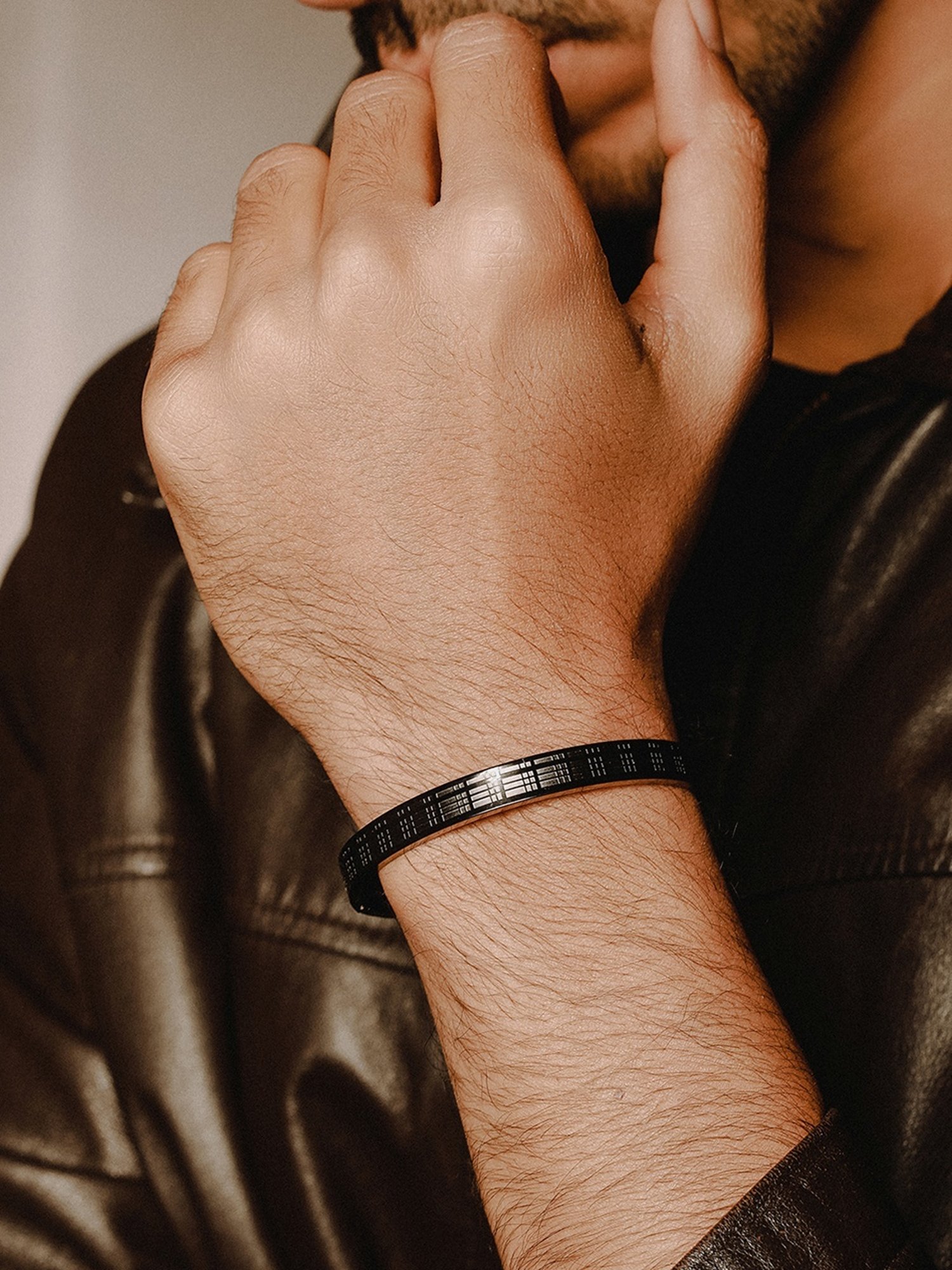 Aatmana Men Black Stainless Steel Kada Bracelet