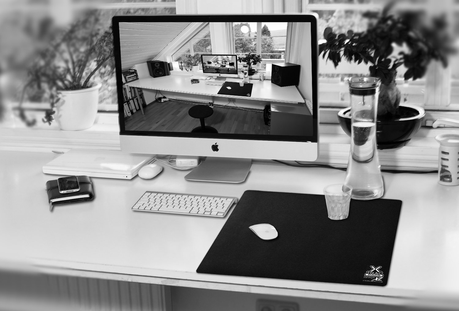 Mouse pad, XTracPads Carbonic XXL Desk moue pad Mat, 13x 36x0.1 inches, Polished textile surface, Overlock stitch edges, Desk Mat Desk Mouse Pad with Comfortable Writing Surface for Office and Home