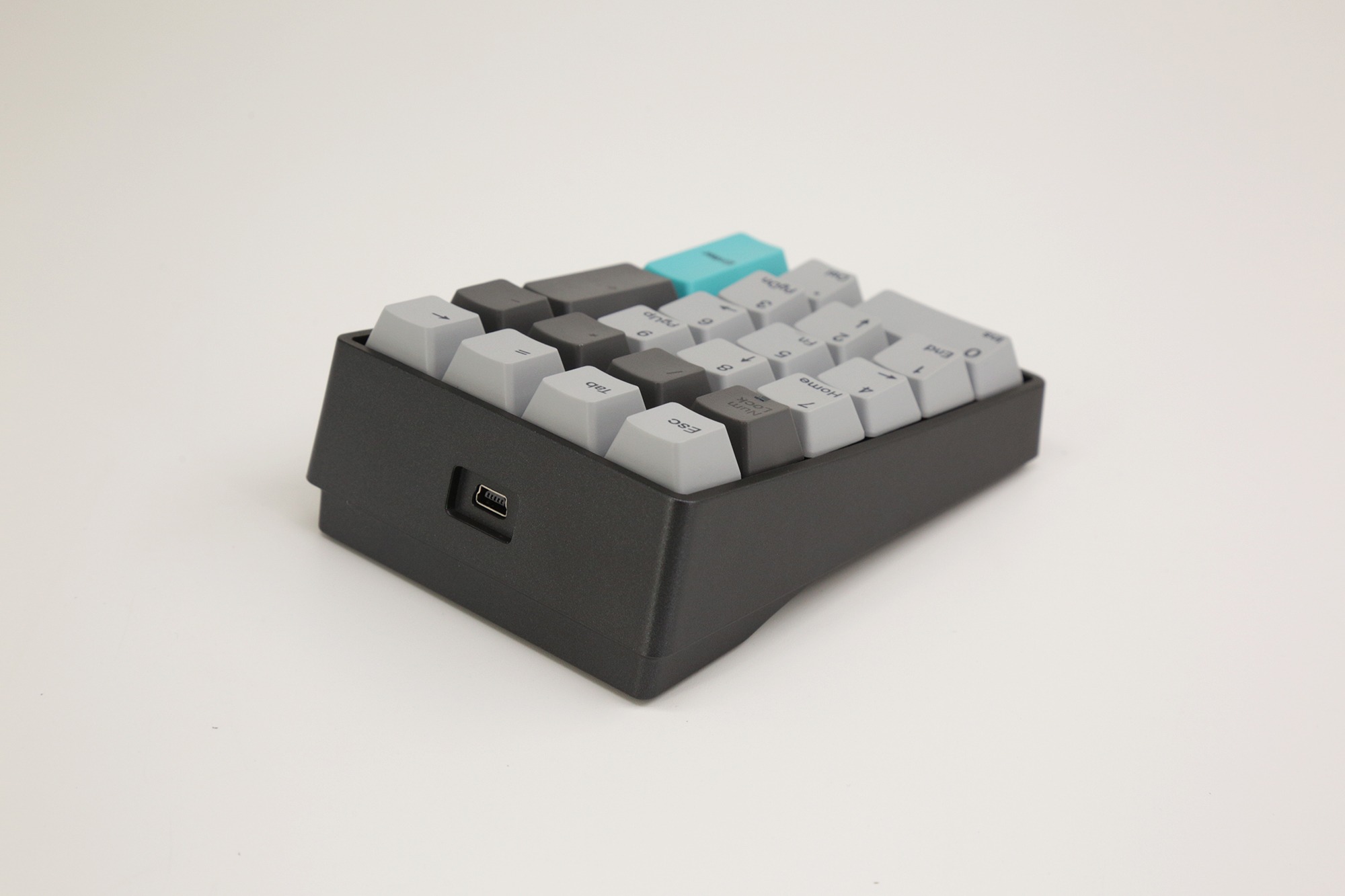 2, 60% Wired/Wireless Mechanical Keyboard (Kailh Box Brown Switch/White Case) - Full Keys Programmable - True RGB Backlit - Tap Arrow Keys - Double Shot PBT Keycaps - NKRO - 1900mAh Battery