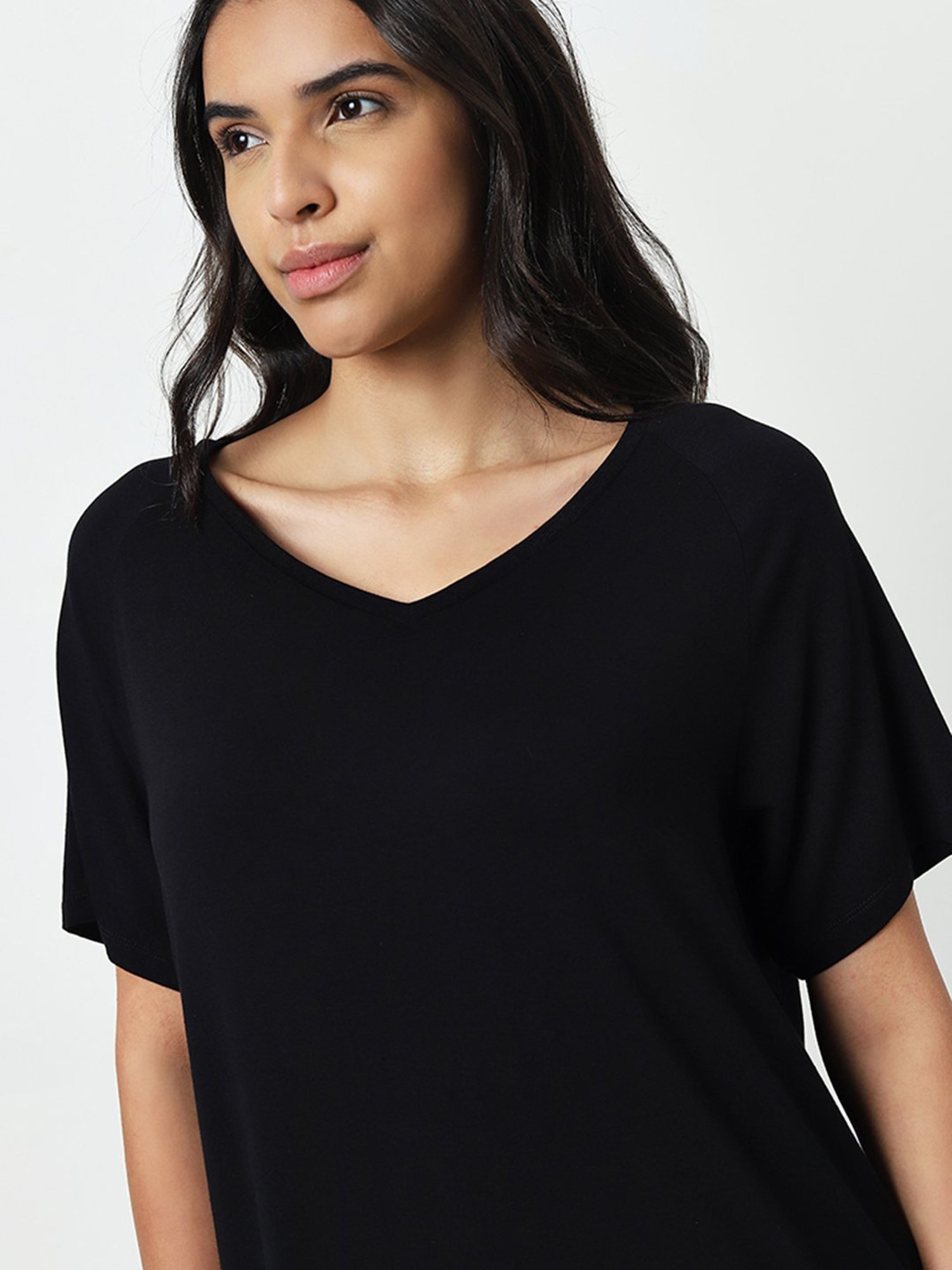 Wunderlove by Westside Solid Black Supersoft T-Shirt