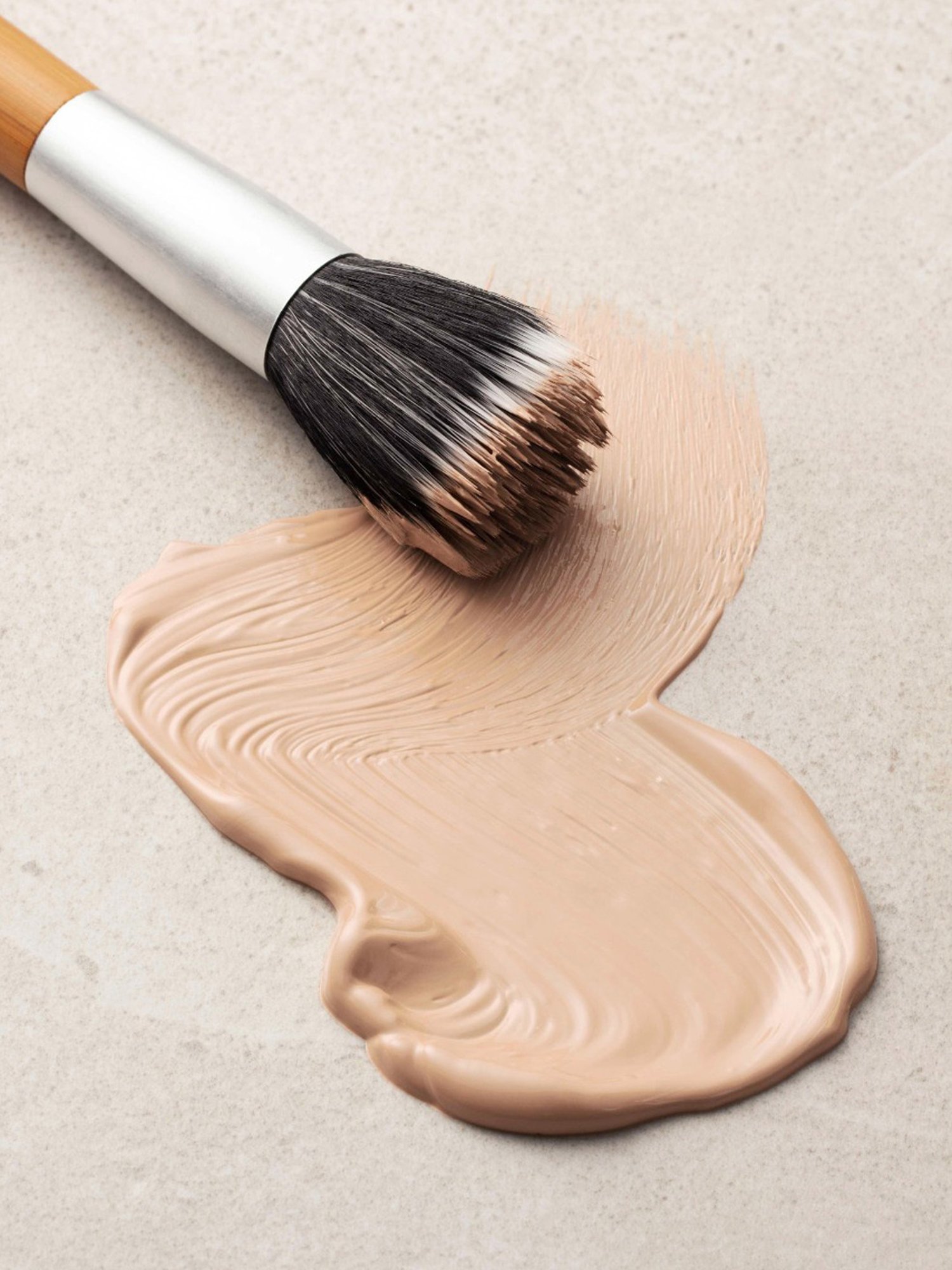 The Body Shop Fresh Nude Foundation Light 2W - 30 ml