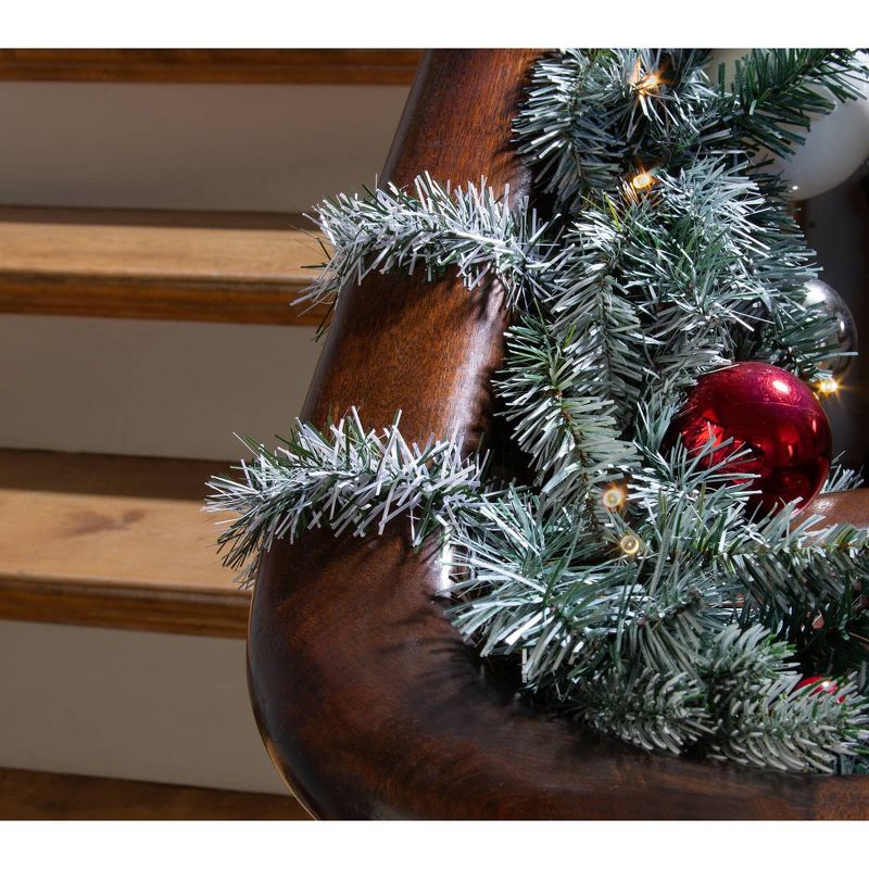 18"/20ct Noble Pine Flocked Wreath Holder - GarlandTies