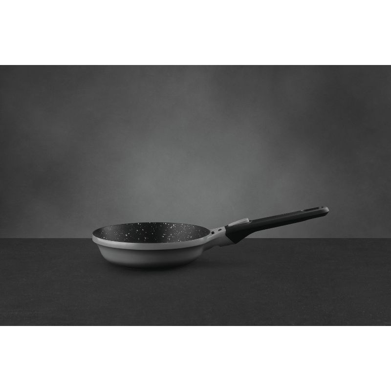 BergHOFF GEM 8" Non-Stick Fry Pan, Grey