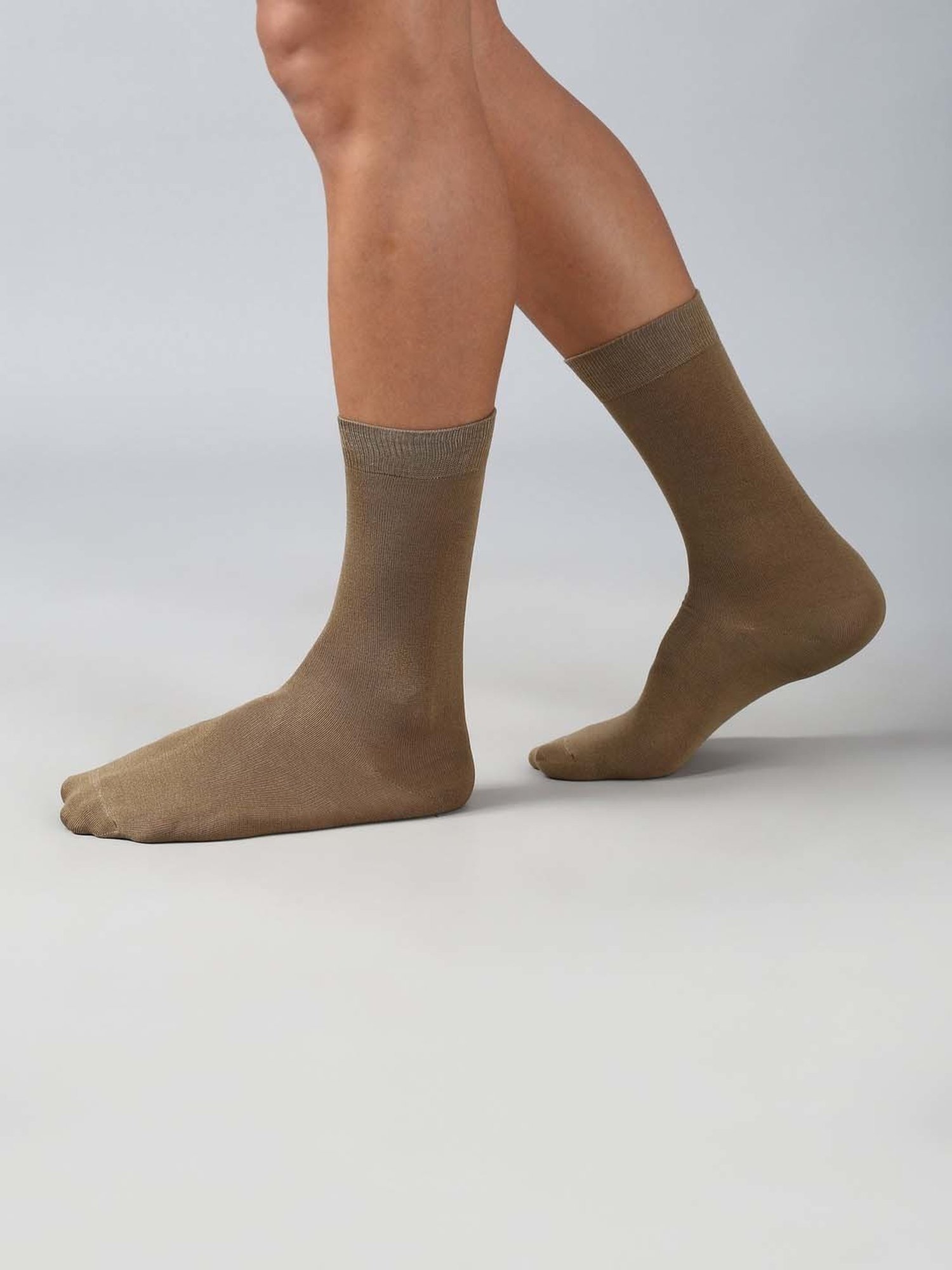 Van Heusen Brown Cotton Solid Socks - Set of 1