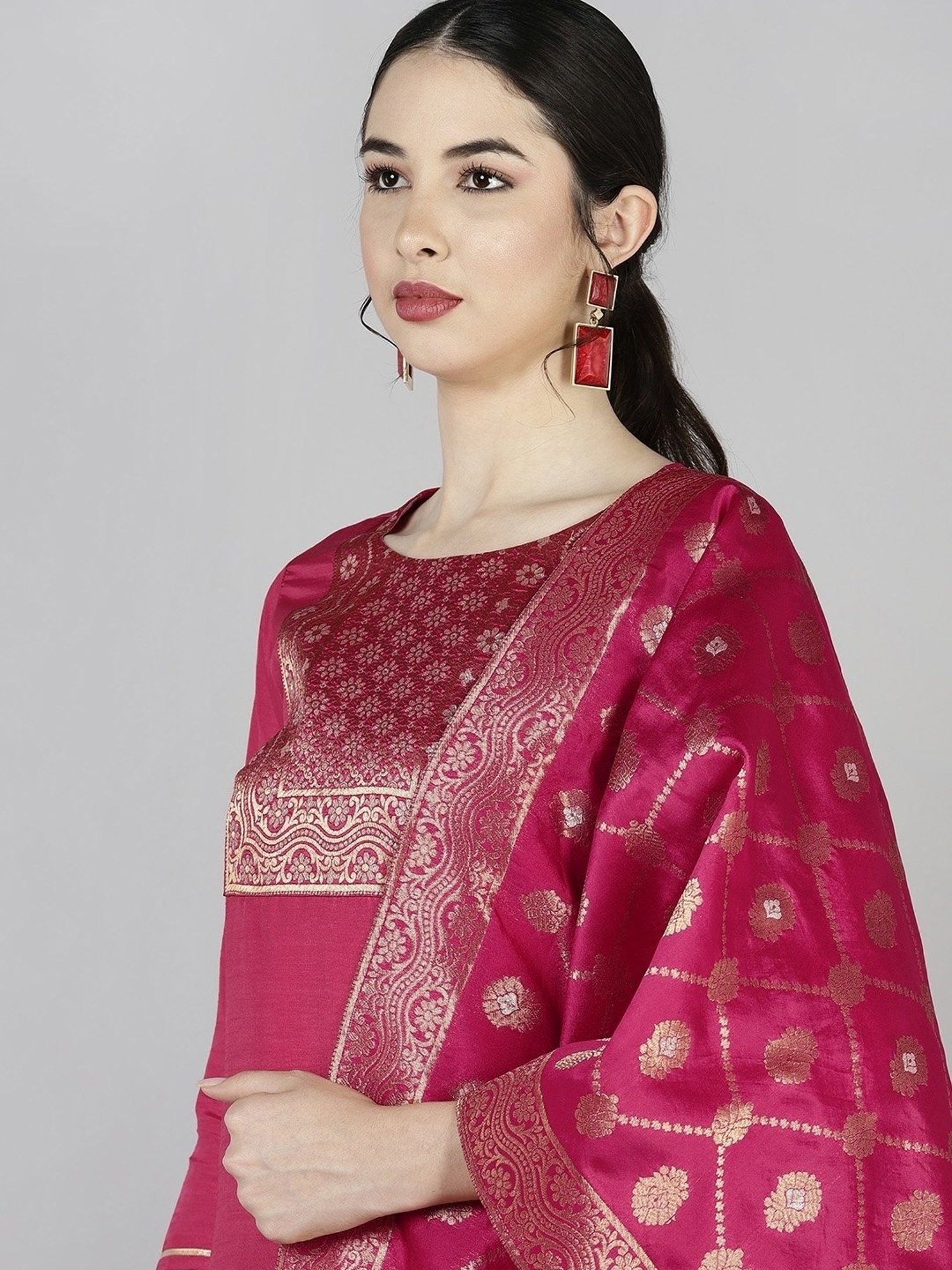 Vaamsi Pink Woven Pattern Kurta Pant Set With Dupatta