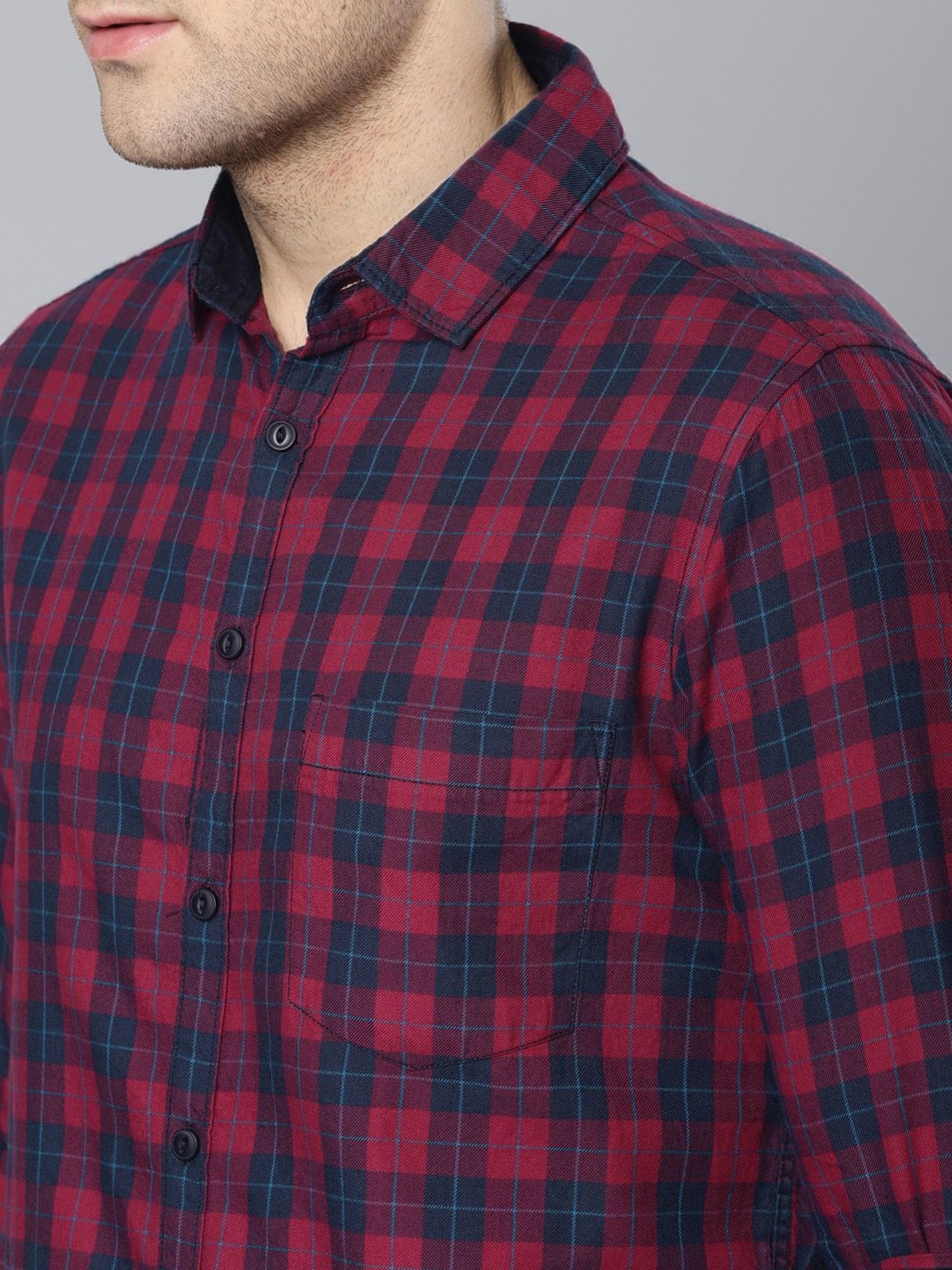 Dennis Lingo Red & Navy Cotton Slim Fit Checks Shirt