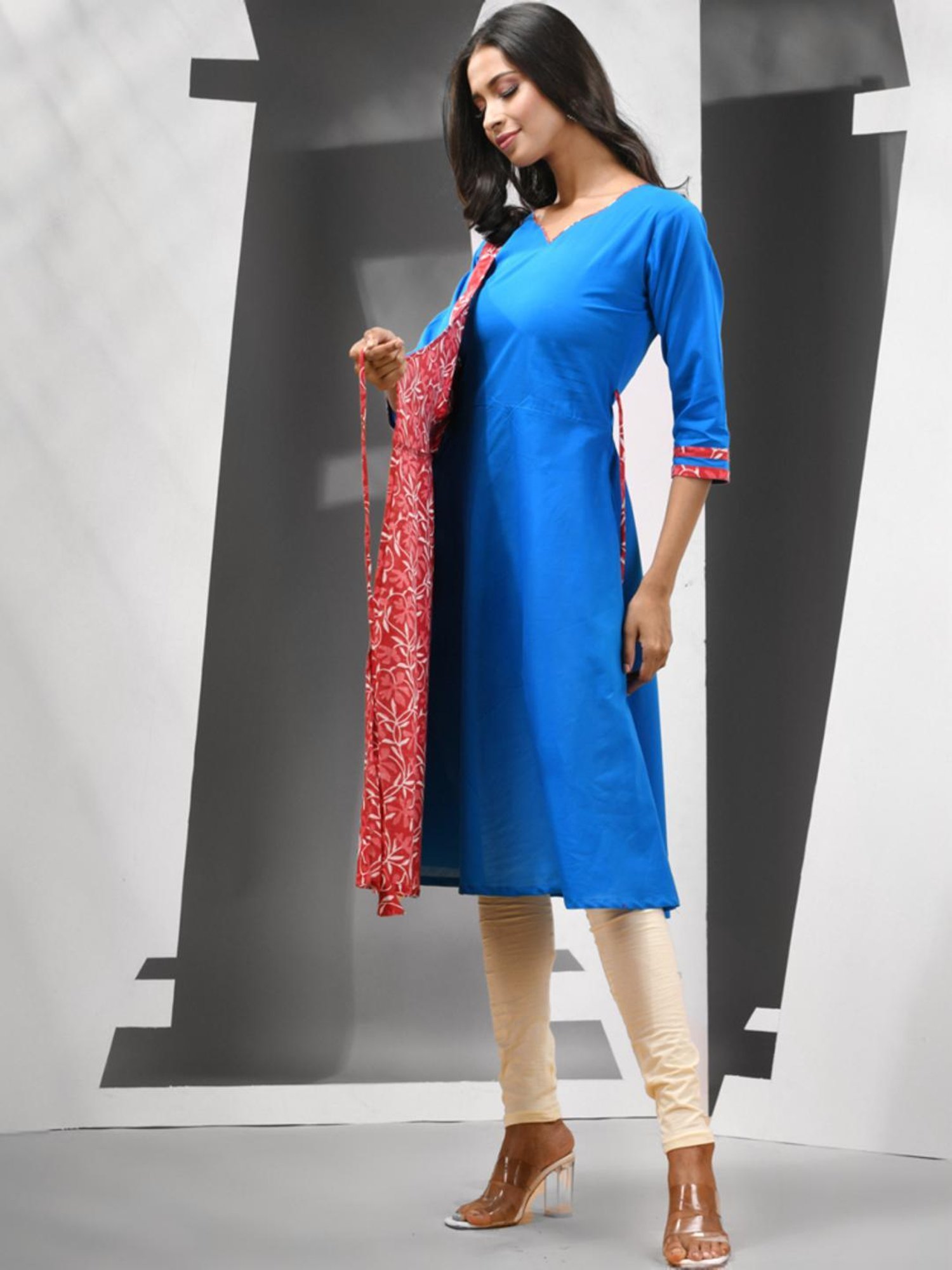 CHARUKRITI Blue & Red Cotton Printed Angrakha Kurta