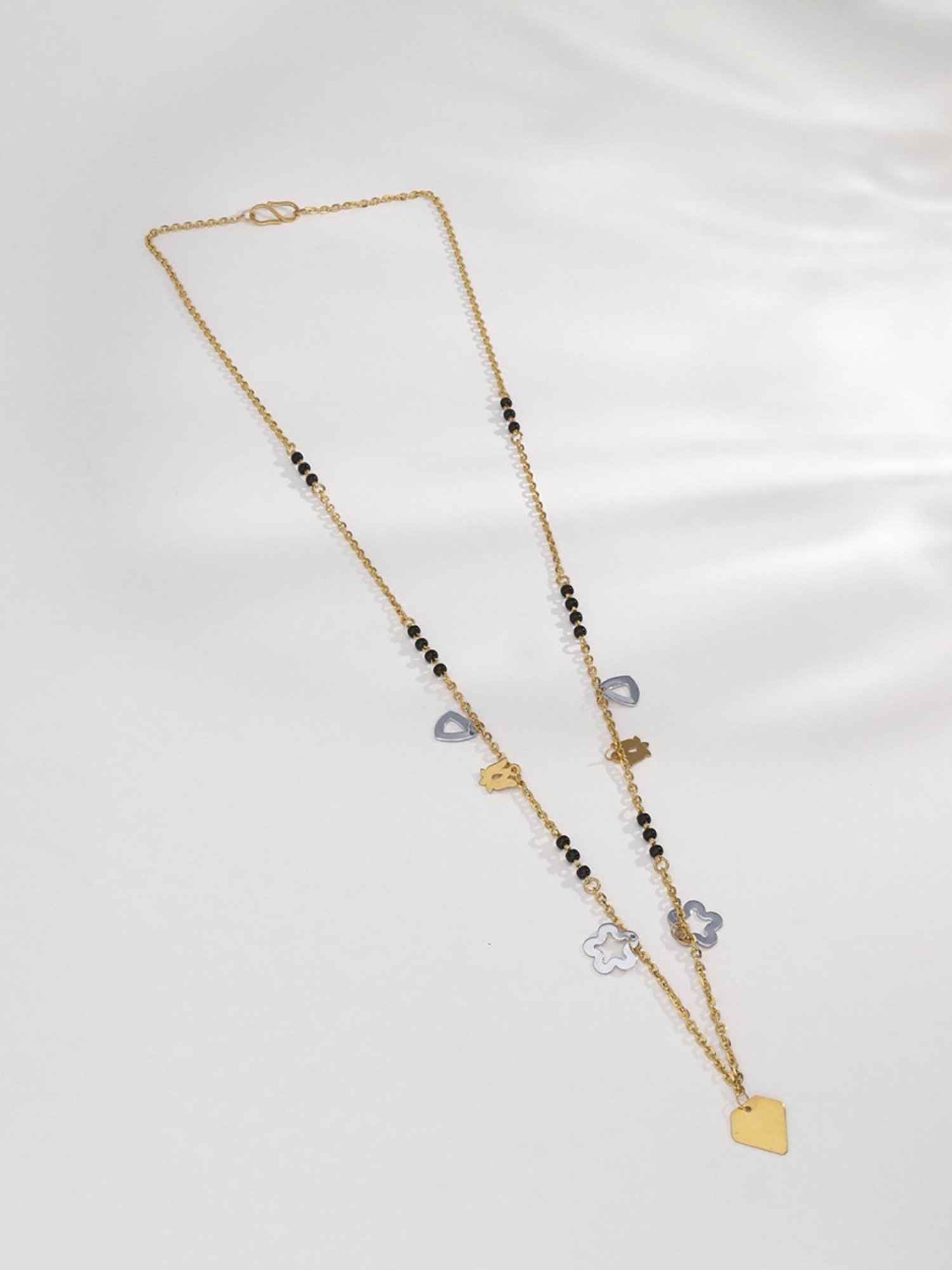 P.N.Gadgil Jewellers Noir Grace 22k Gold Mangalsutra