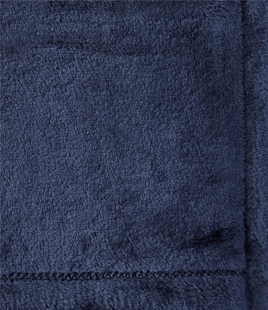 Noble Excellence Ava Plush Throw