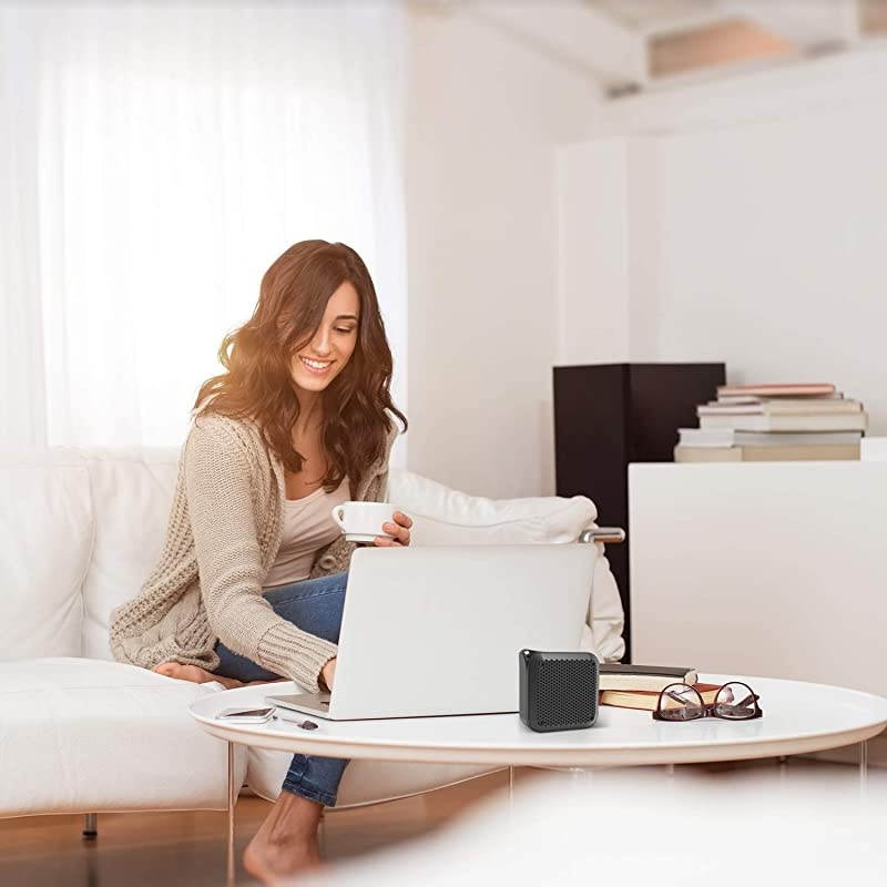 Portable Bluetooth Speaker IPX7 Waterproof Wireless Portable Outdoor Bluetooth Speakers Small Speaker Loud Volume with Mic 12H Playtime AUXTF Card Play for Shower Pool Beach Travel