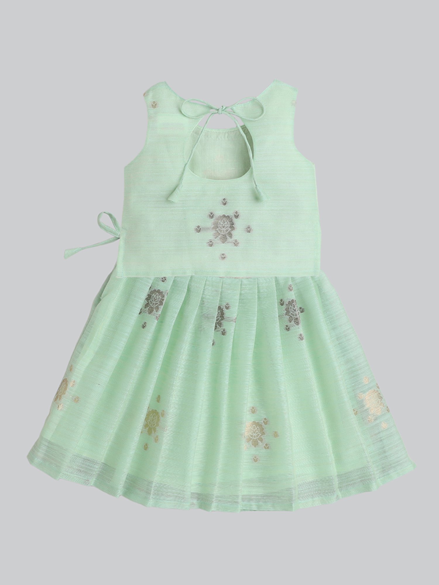 Many Frocks Kids Green Embroidered Ghagra, Choli with Dupatta