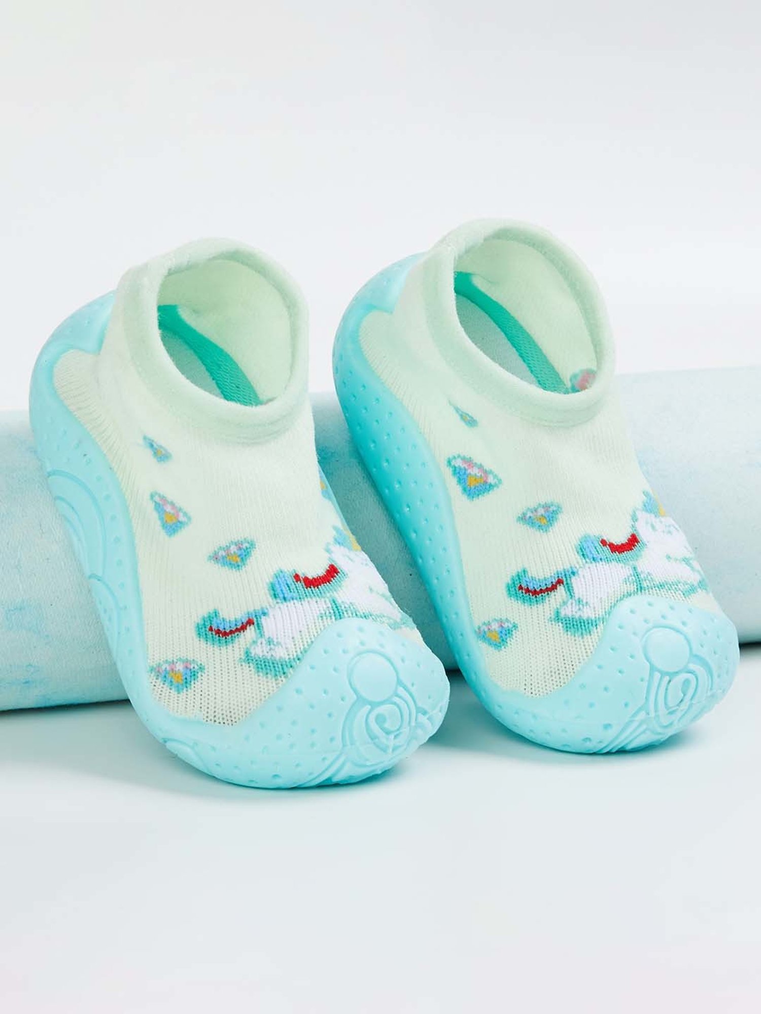 Fame Forever by Lifestyle Kids Mint Green Slip-on Shoes