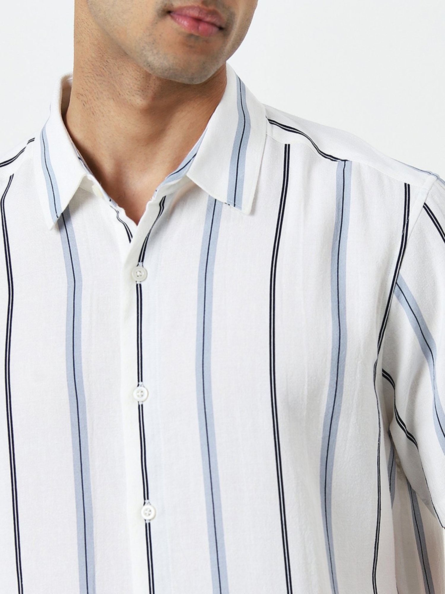 Ascot by Westside Off-White Striped Blended Linen Relaxed-Fit Shirt