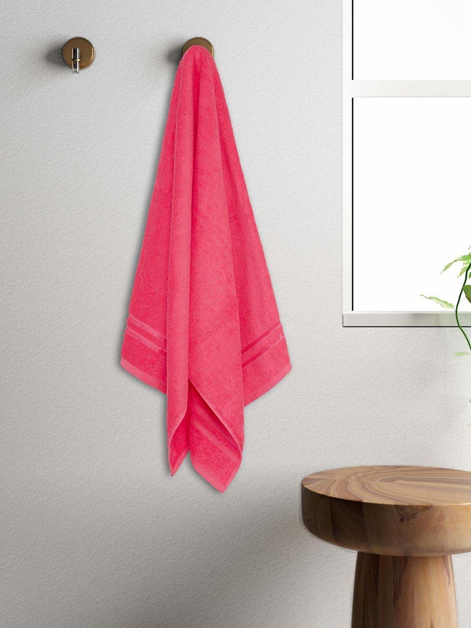 Welspun Quik Dry Coral 100% Cotton 380 GSM Bath Towel