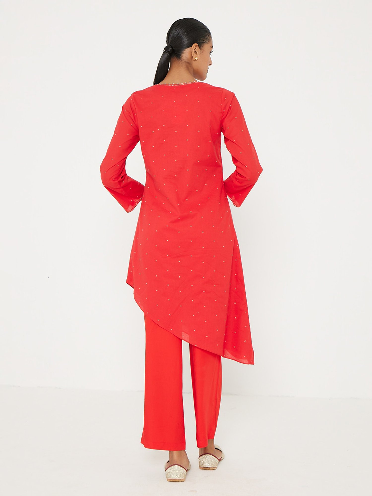 ANCESTRY Red Embellished Kurta Pant Set