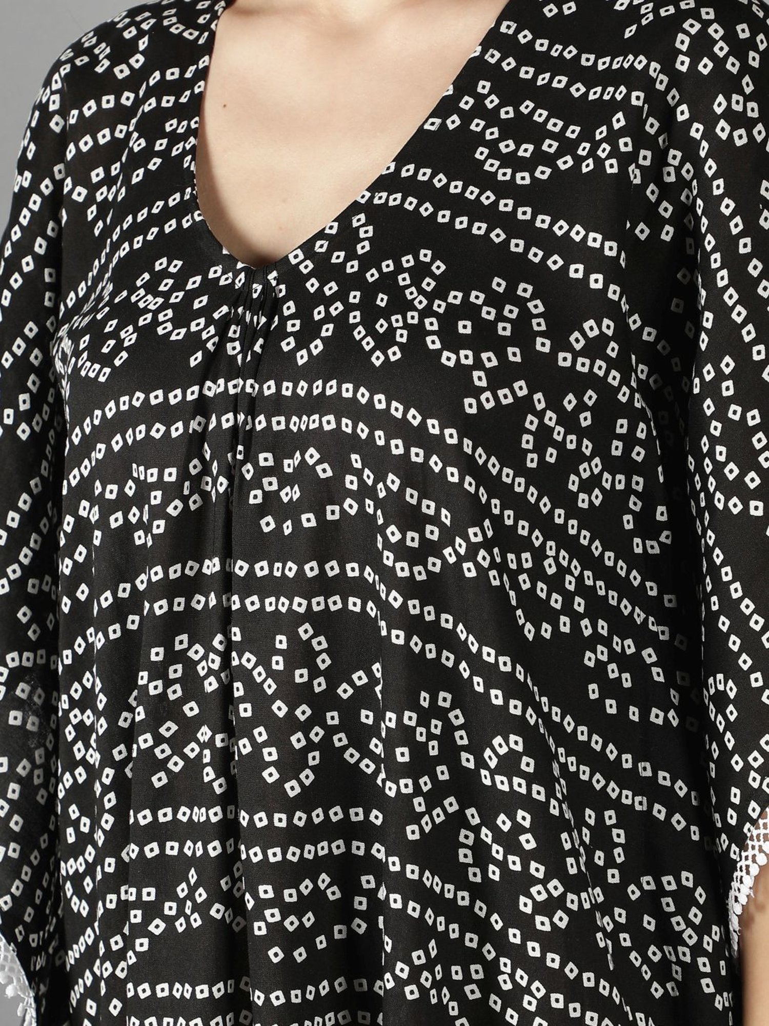 KAORI BY SHREYA AGARWAL Black Cotton Printed Maxi Kaftan