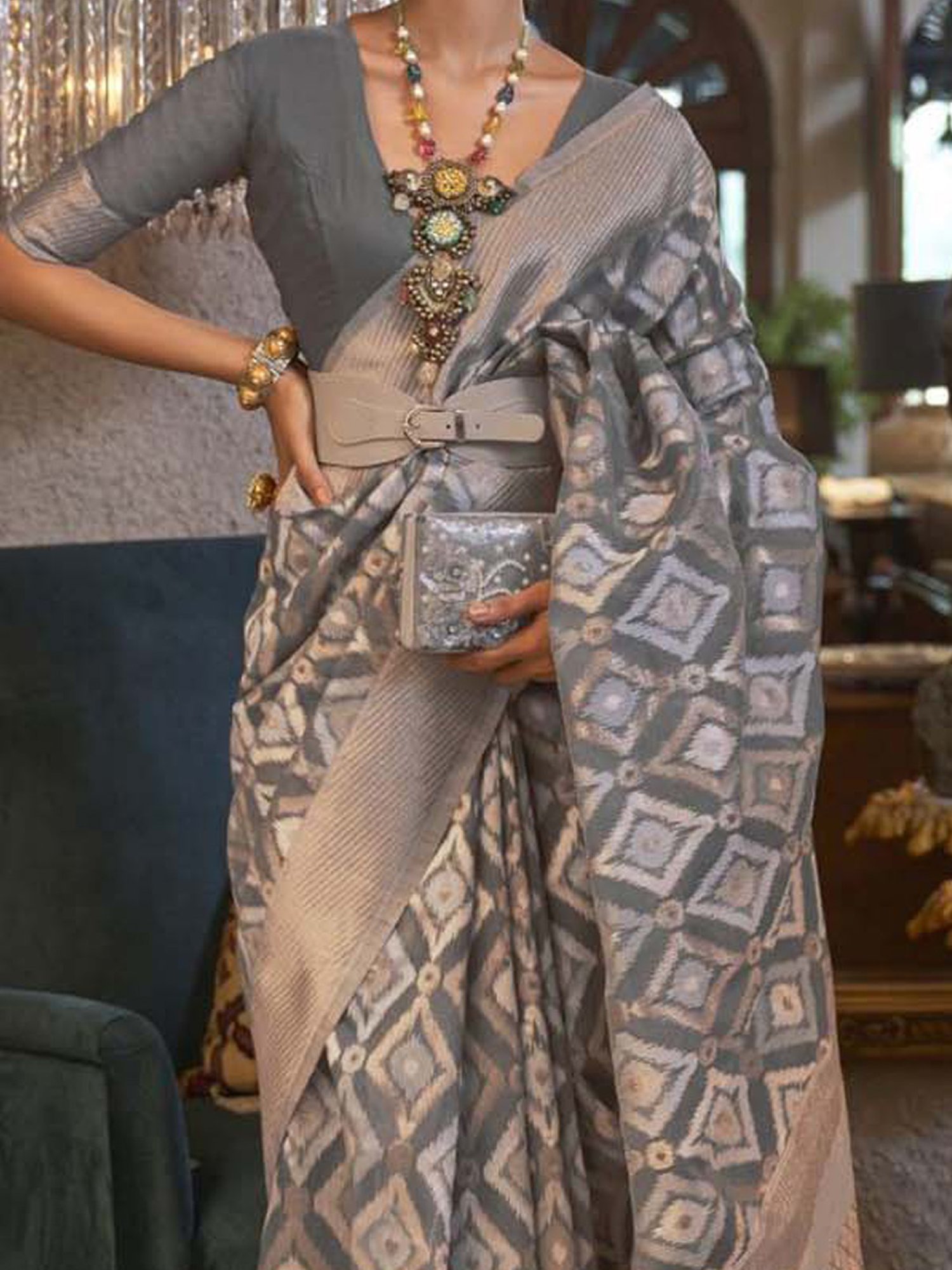 Elora Grey Linen Woven Saree With Unstitched Blouse