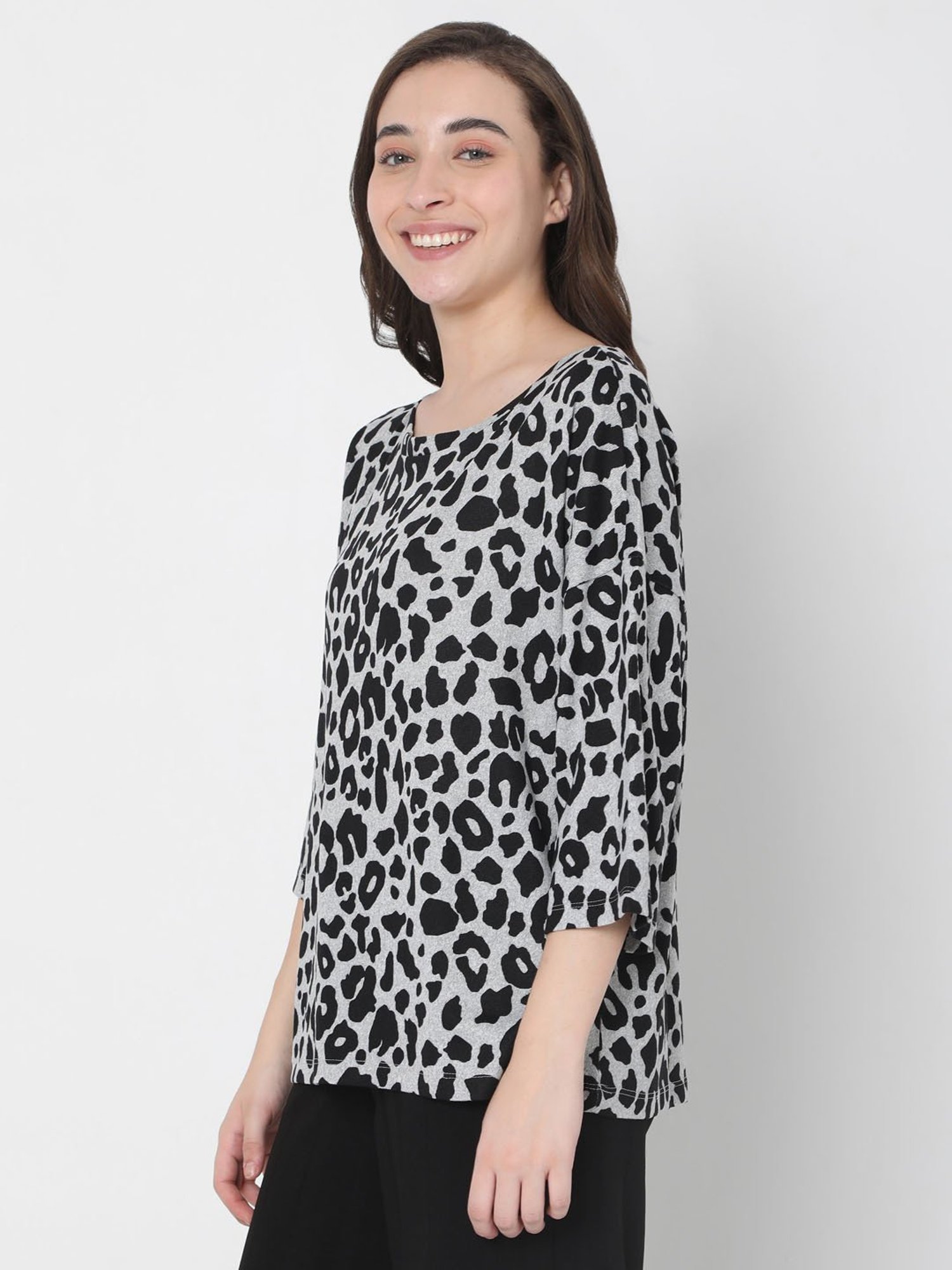 Vero Moda Grey & Black Printed Pullover