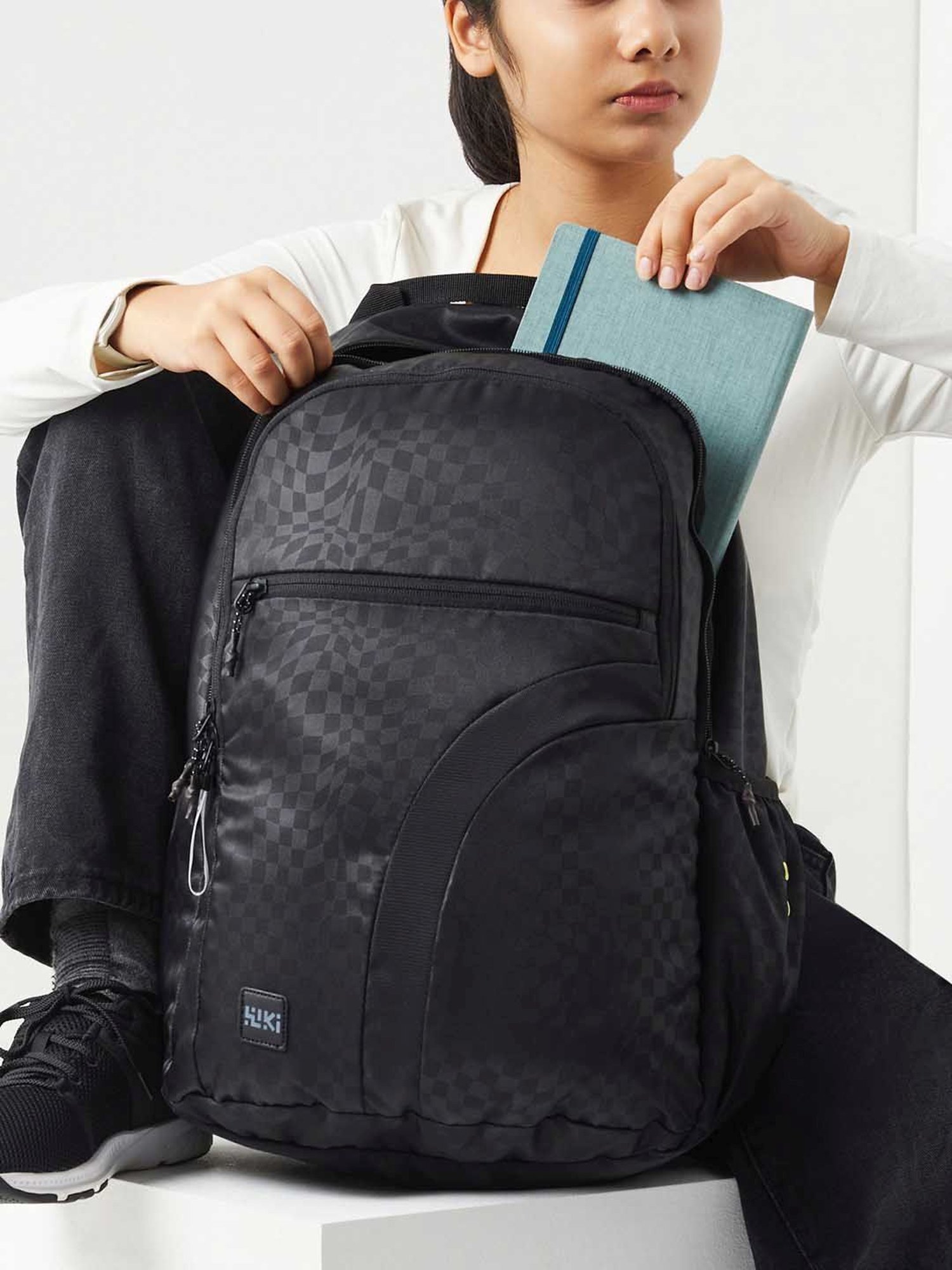 Wiki Back to School 3 Black Polyester Printed Backpack - 34 Ltrs