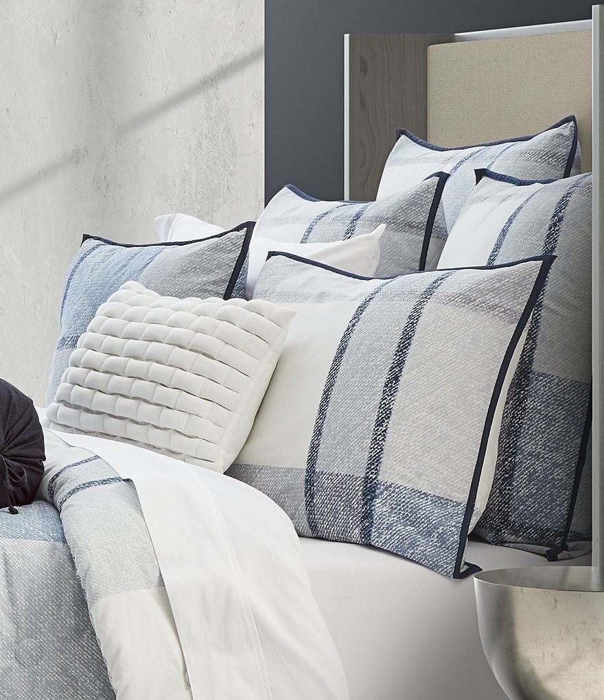 Oscar/Oliver Liam Plaid Indigo Mini Comforter Set
