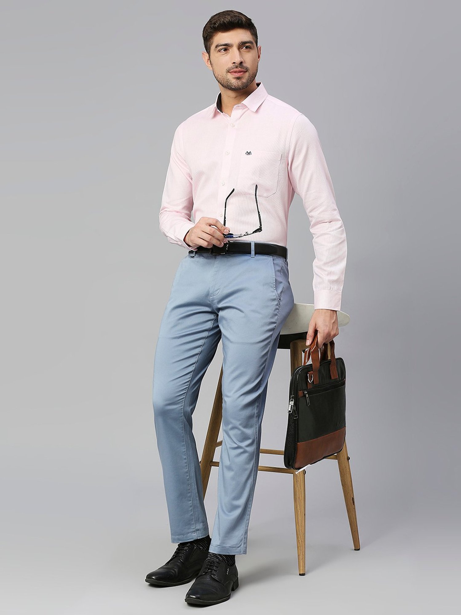 Thomas Scott Lt Pink Cotton Slim Fit Solid Formalshirt