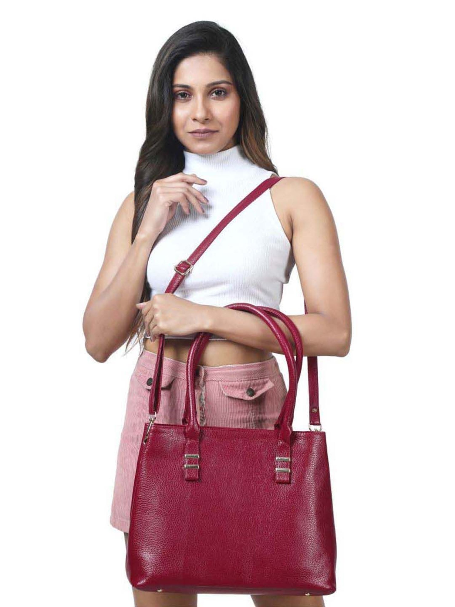 Toteteca Red Solid Medium Shoulder Handbag