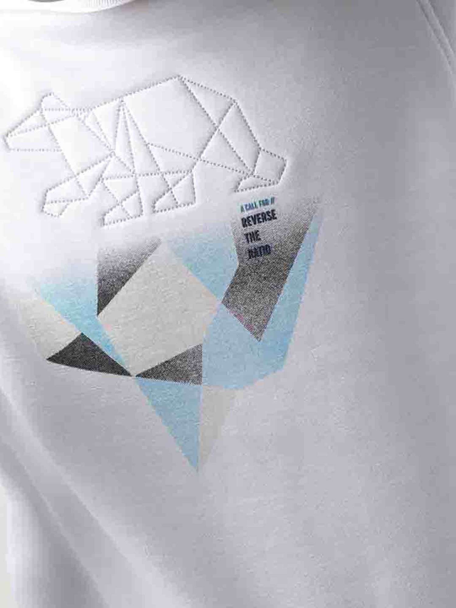 Wildcraft White Regular Fit Printed Sweatshirt
