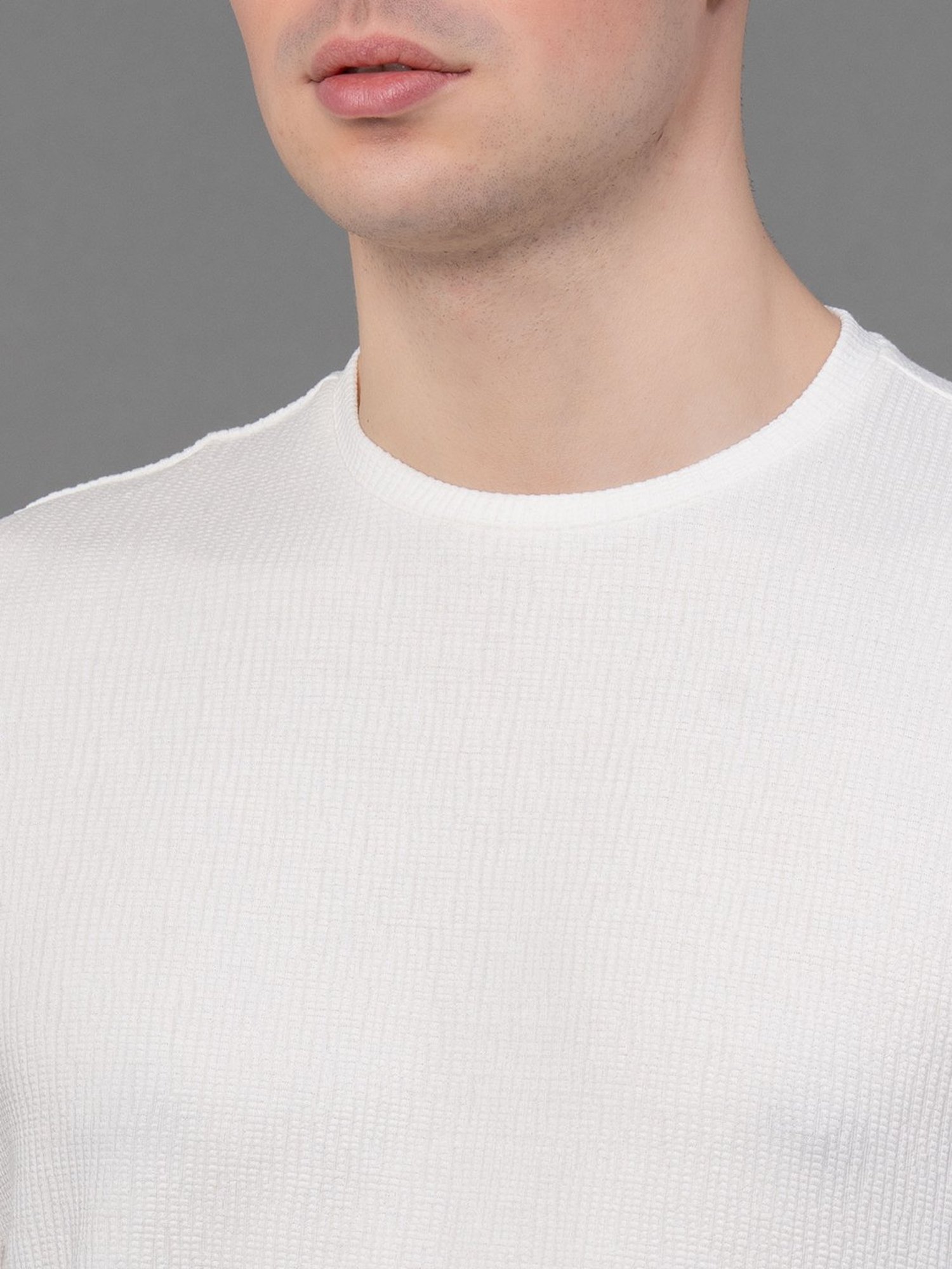 Red Tape White Regular Fit Self Design Crew T-Shirt