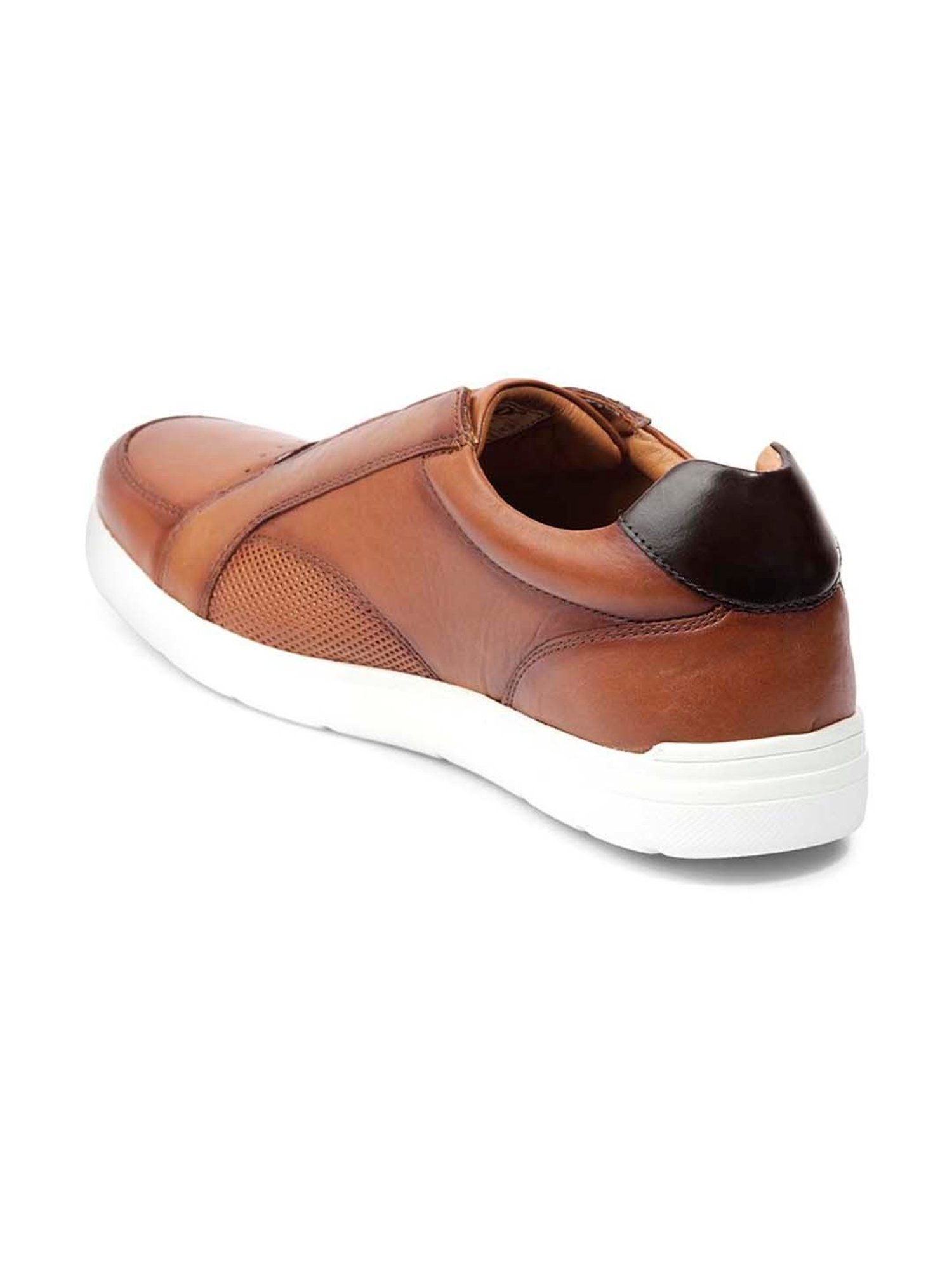 ID Men's Tan Casual Sneakers