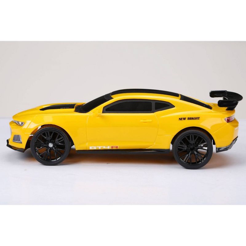 New Bright Camaro  - 1:12 Scale - Yellow