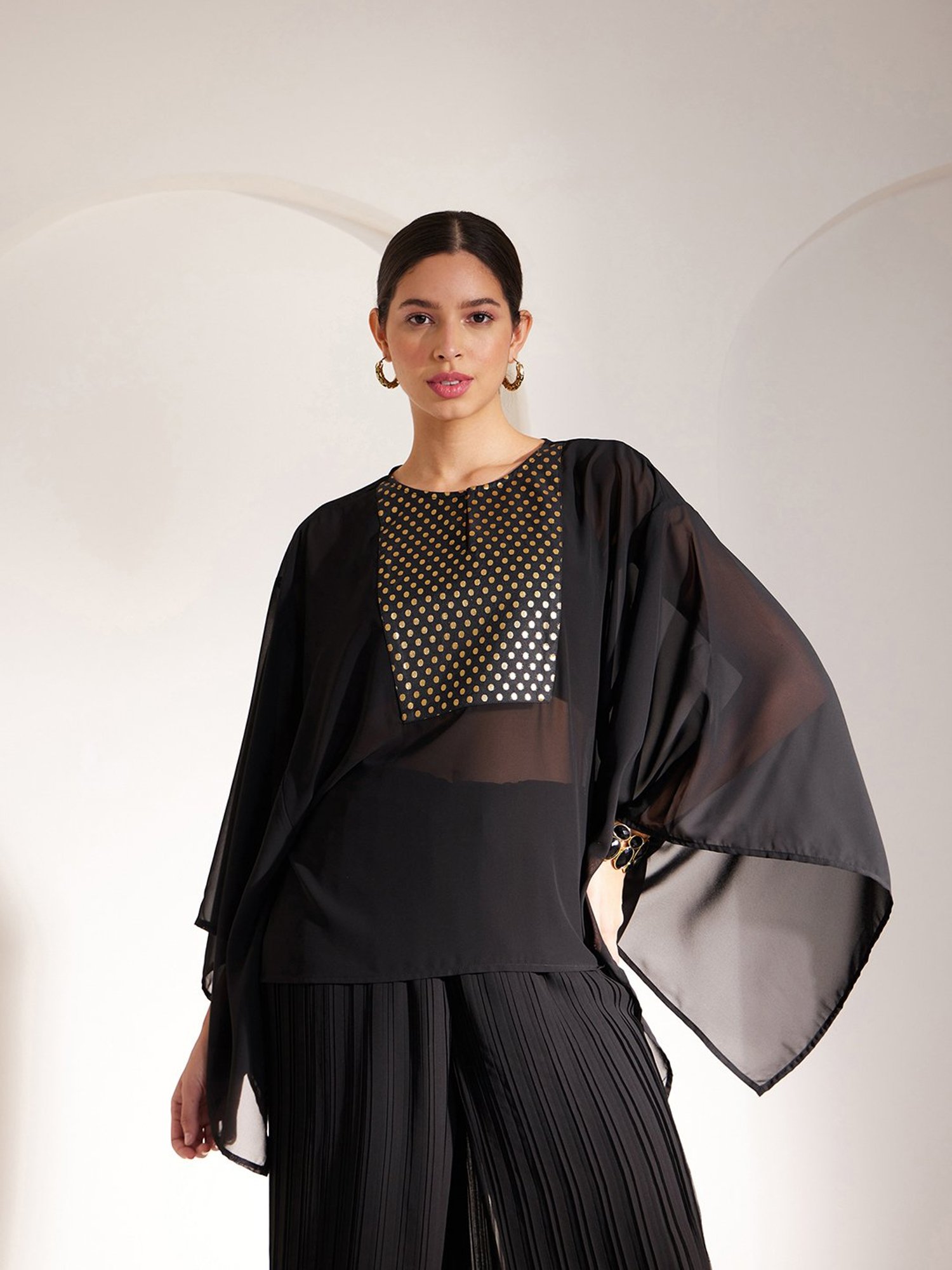 Fablestreet Black & Gold Printed Kaftan