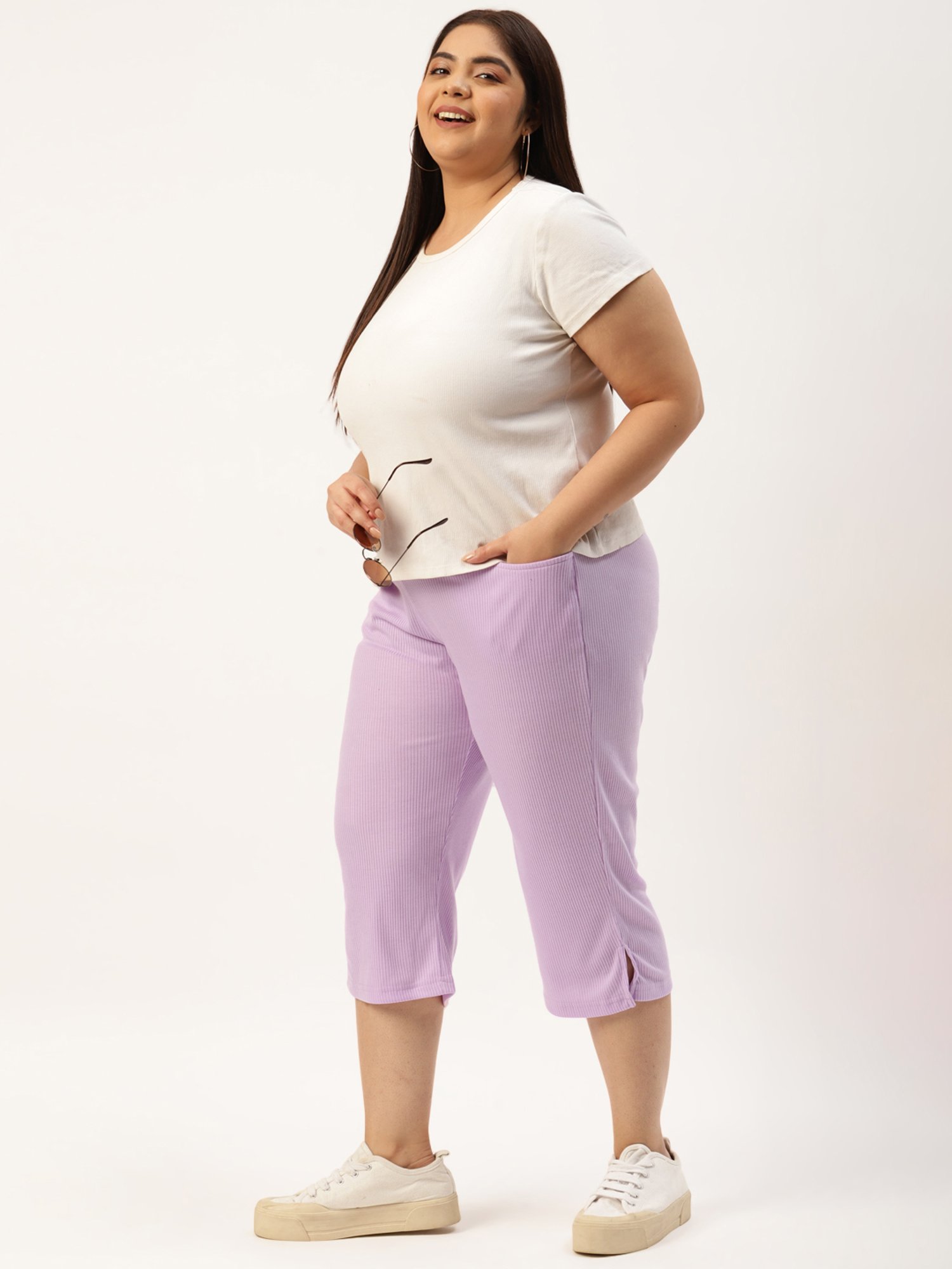 theRebelinme Lilac Cotton High Rise Cropped Capris