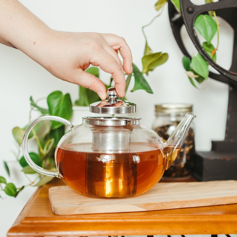 GROSCHE JOLIETTE Hand Blown Glass Teapot with Stainless Steel Infuser, 42 fl oz. Capacity