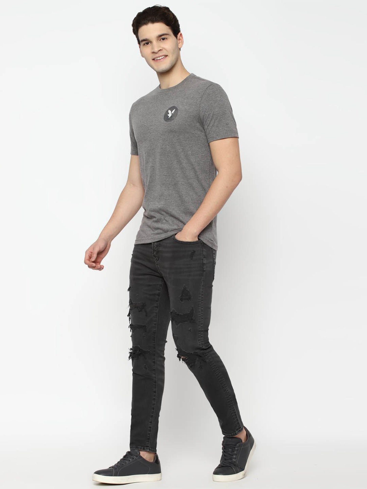 American Eagle Outfitters Grey Regular Fit T-Shirt
