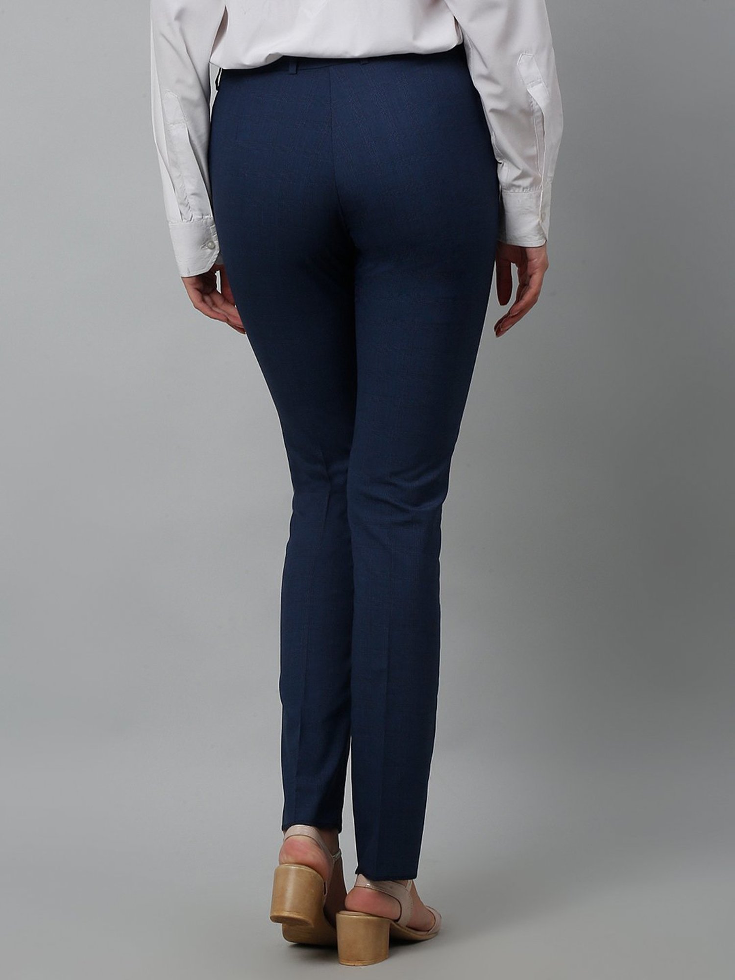 Crozo By Cantabil Blue Checks Regular Fit Mid Rise Trousers