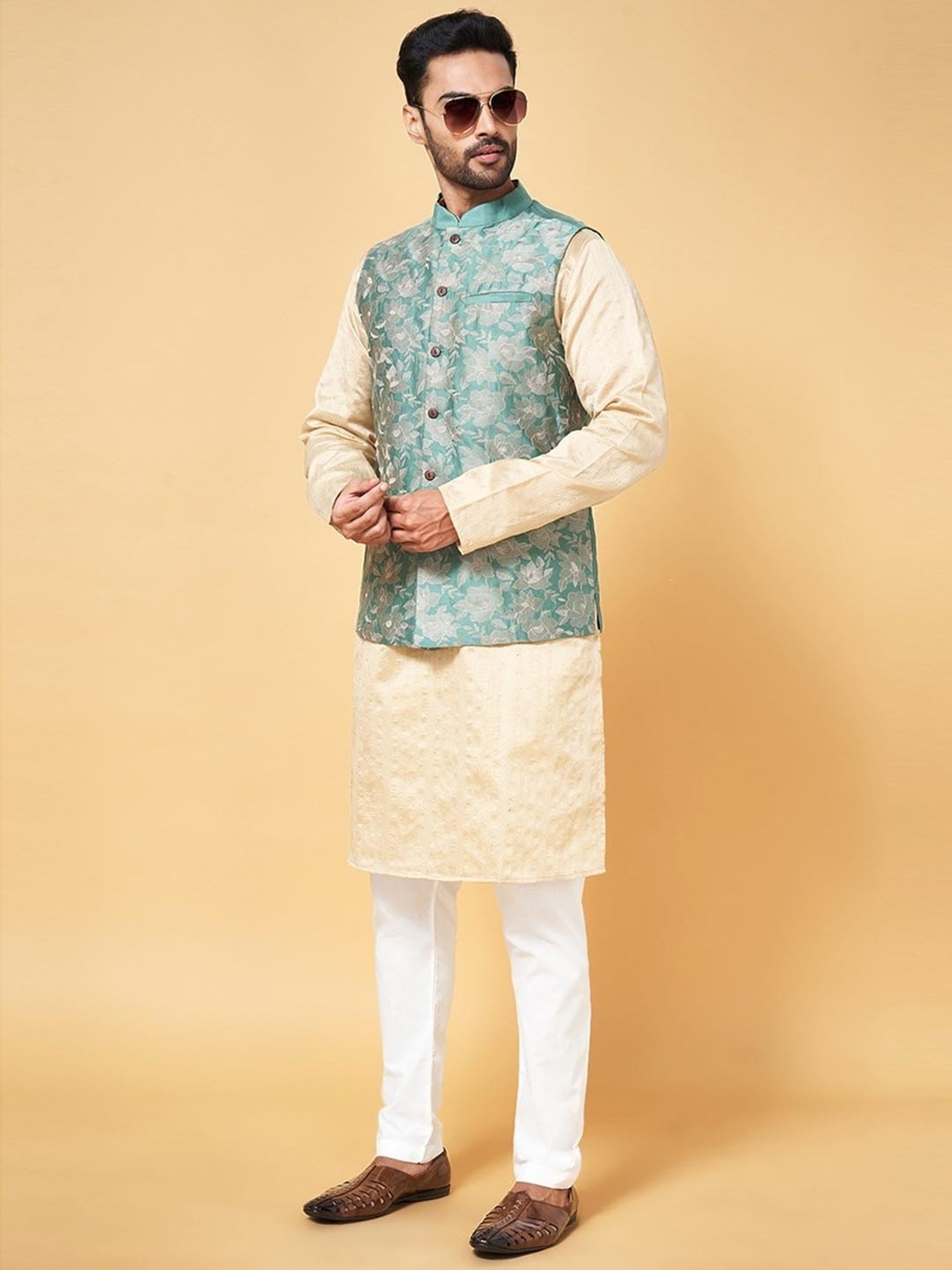 Indus Route by Pantaloons Sage Green Regular Fit Embroidered Nehru Jacket