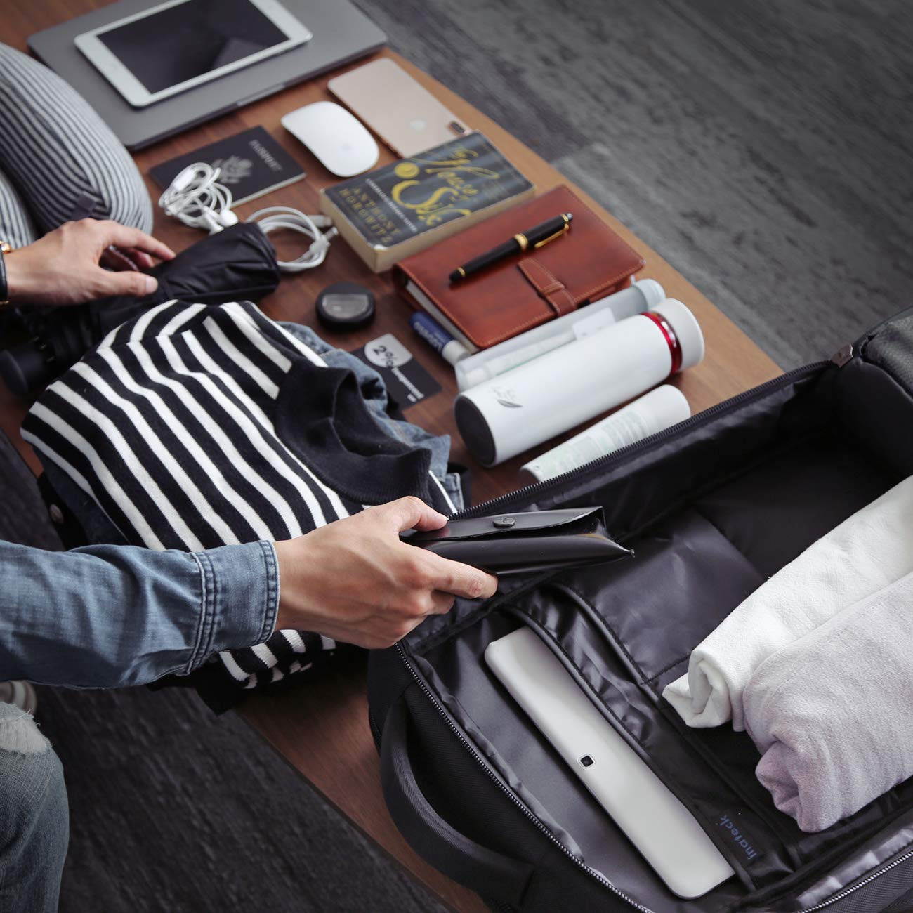 Inateck Travel Carry-On Luggage Backpack 30L, Flight Approved Business Anti-Theft Weekender Rucksack Bag, Fit 15.6'' Laptop for Men and Women - Black