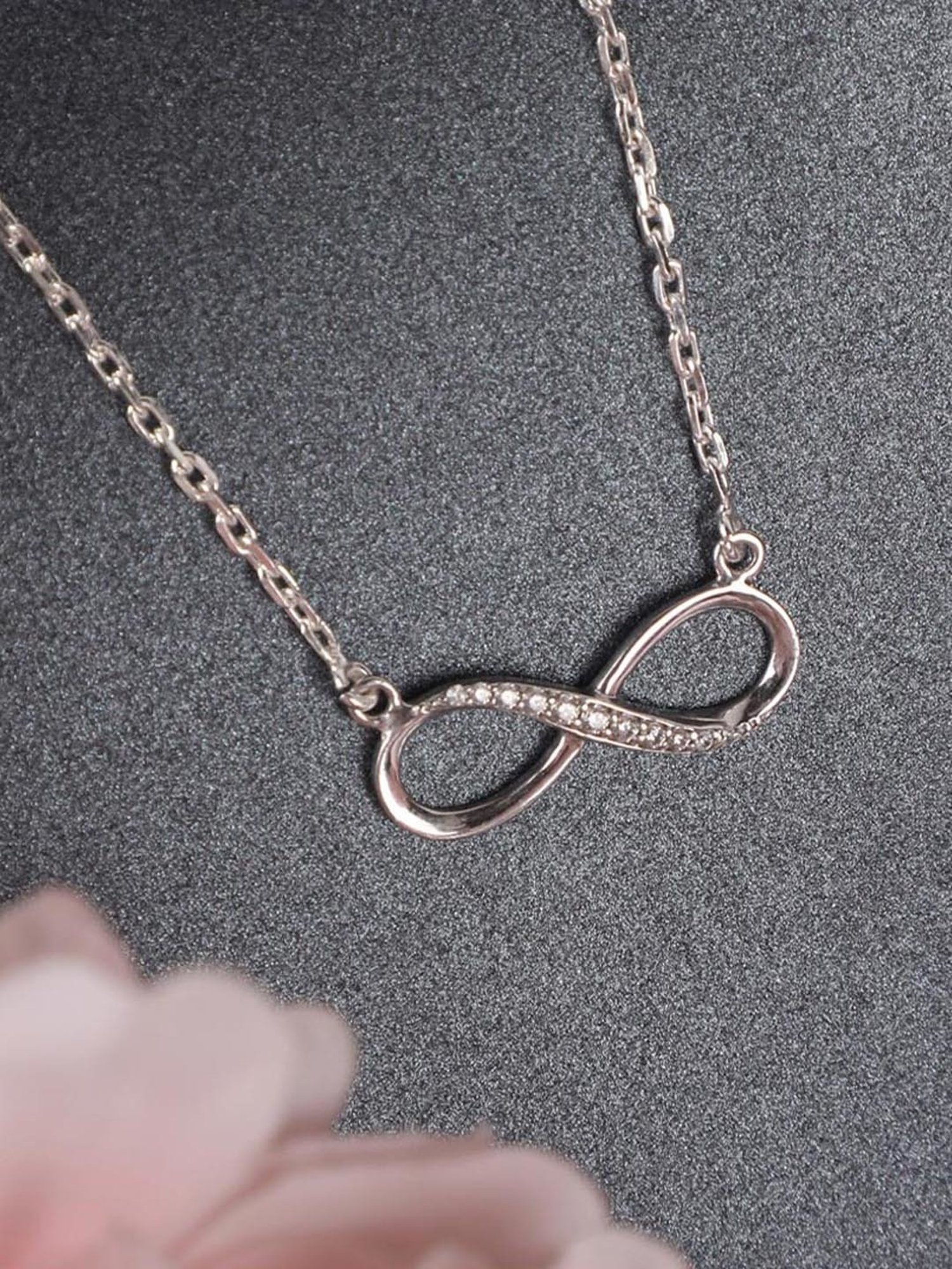 Silberry 925 Silver Solitaire Dream Pendant & Earrings