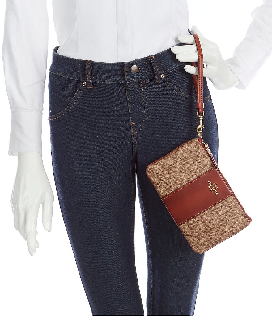 HOBO Link Leather Zip Wristlet