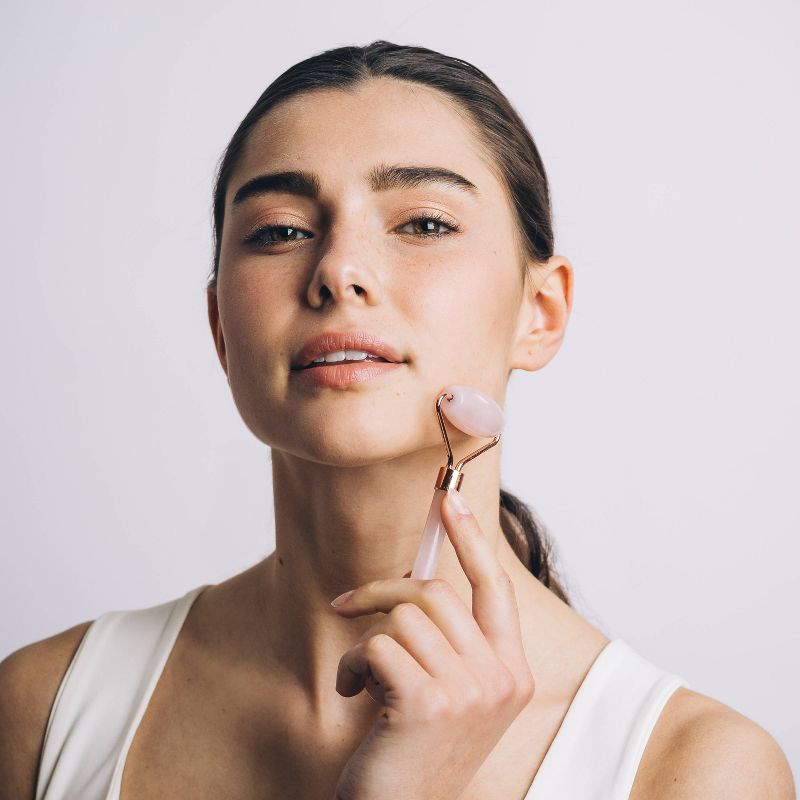 Skin Camp Dermaplaning Kit with Two Replacement Heads