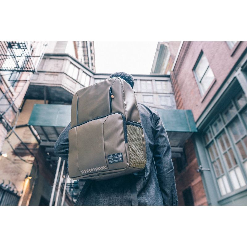 Hex 17.5'' Tech Backpack - Green