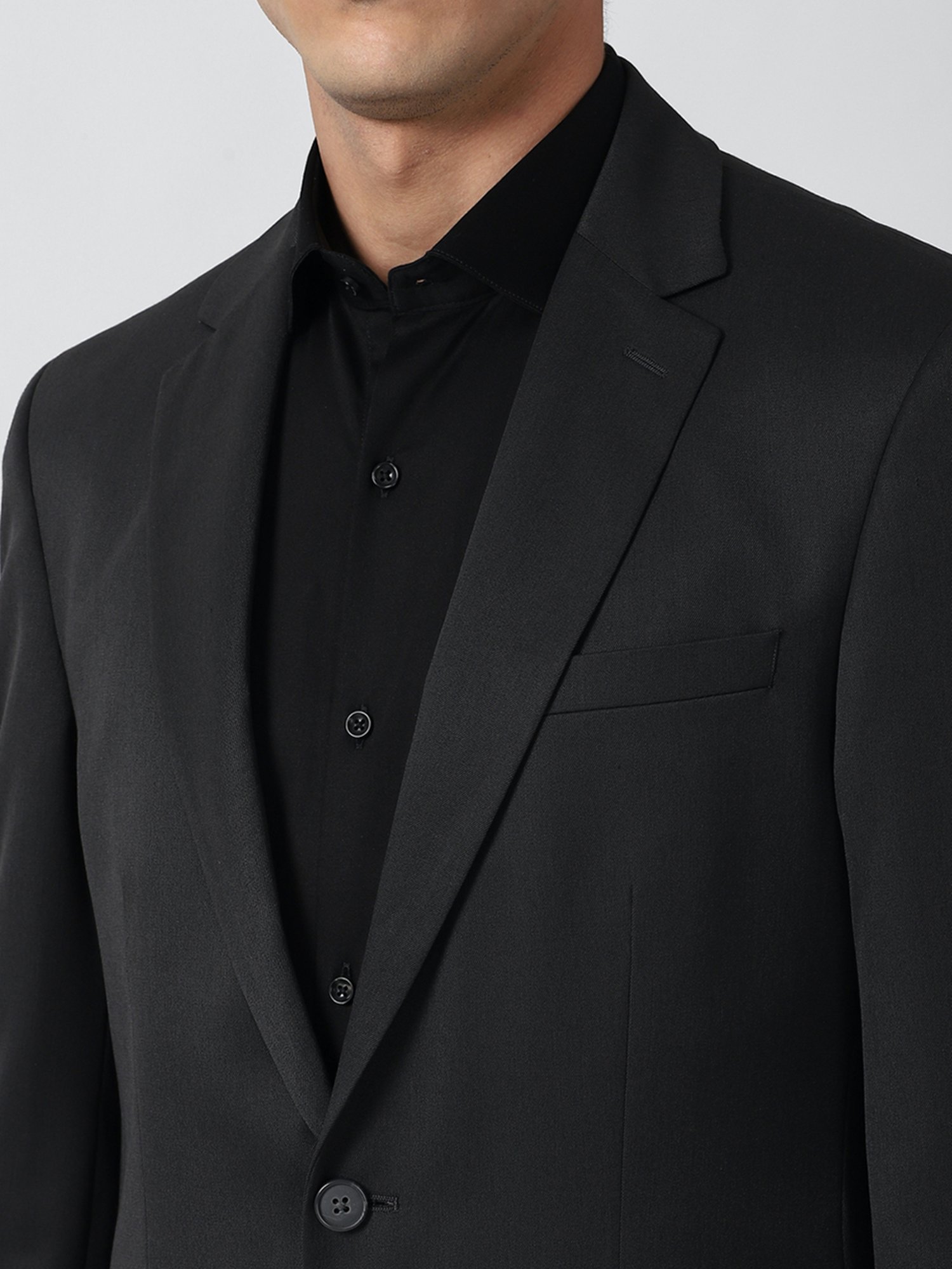 Peter England Black Regular Fit Notched Lapel Blazer