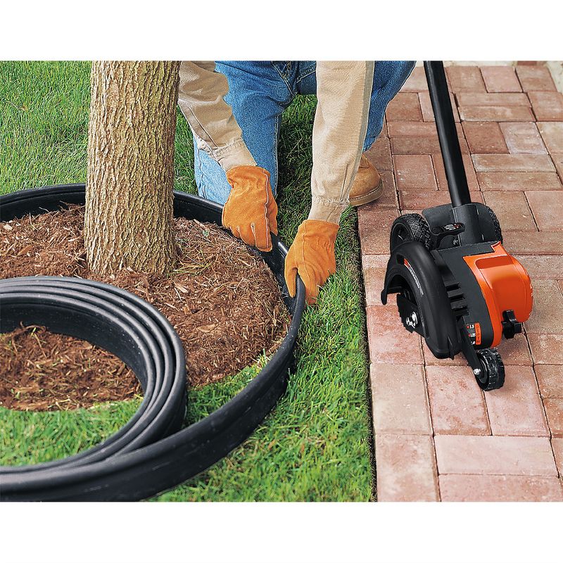 Black & Decker LE750R 12 Amp 2-in-1 Landscape Edger and Trencher