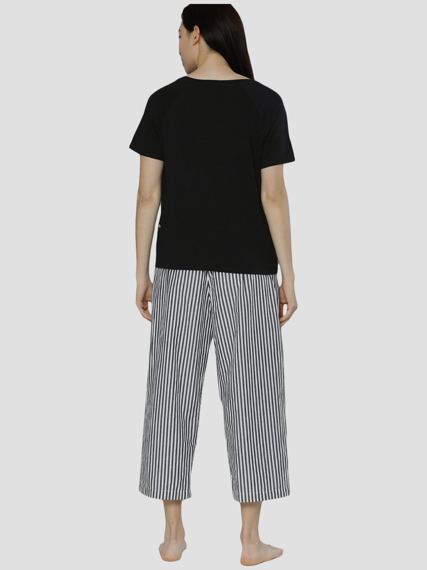 Chemistry Black & White Cotton Printed T-Shirt Pyjama Set