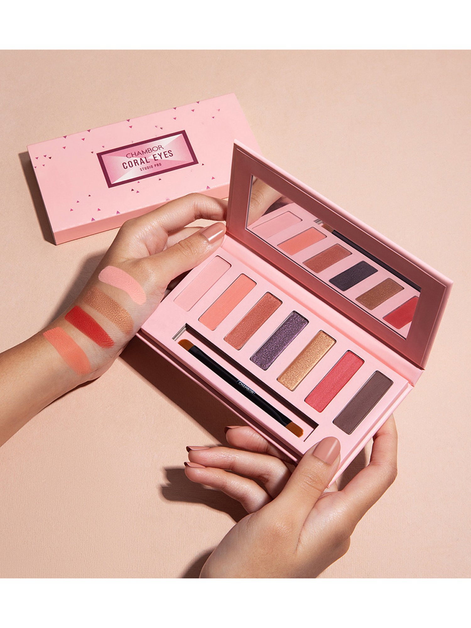 Chambor Studio Pro Coral Eyes Eye Shadow Palette Make Up 003 - 8.4 gm